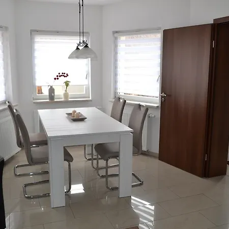 Ferienwohnung Zitzschen Ferienhaus